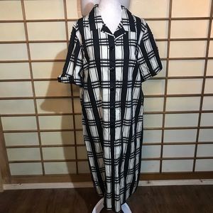 Vintage Dresses - Vintage volup 50s shift dress plus black white Vintage Dresses - Vintage volup 50s shift dress plus black white